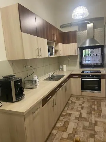 Petoefi House * Szegedin